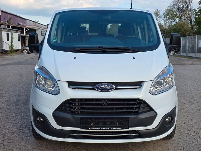Second-hand Ford Transit Trend 131 CP (96 kW) 2017 Alb Monovolum