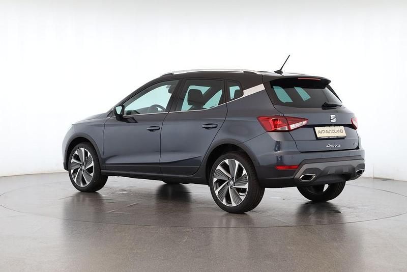 Neu Seat Arona FR 116 PS (85 kW) 2025 Magnetic grau metallic / midni SUV