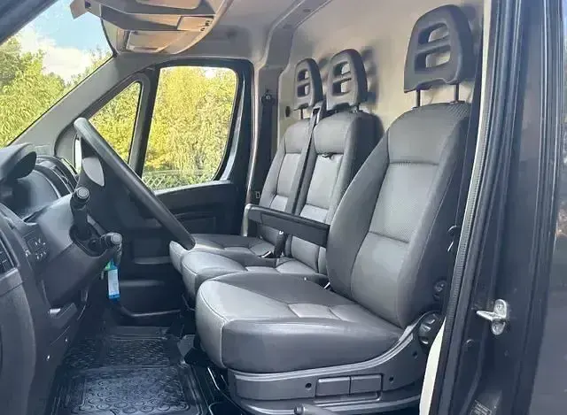Gebraucht Citroën Jumper 165 PS (121 kW) 2020 Schwarz Van / Kleinbus
