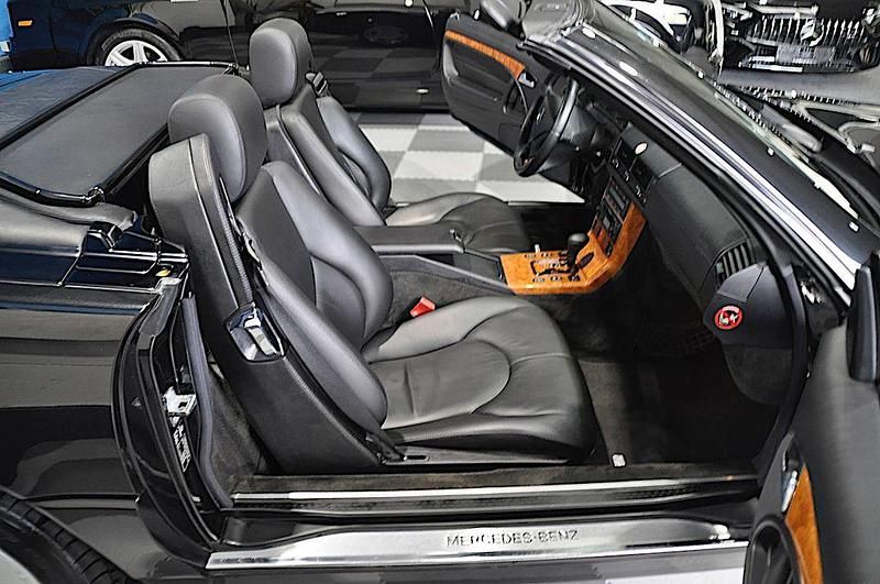 Gebraucht Mercedes SL320 224 PS (164 kW) 2000 Schwarz Cabrio