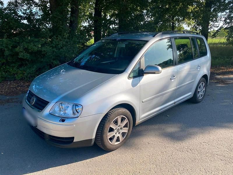 Silber Gebraucht 2006 VW Touran Van / Kleinbus | 1.600 € (Superpreis) - Bild 1/4