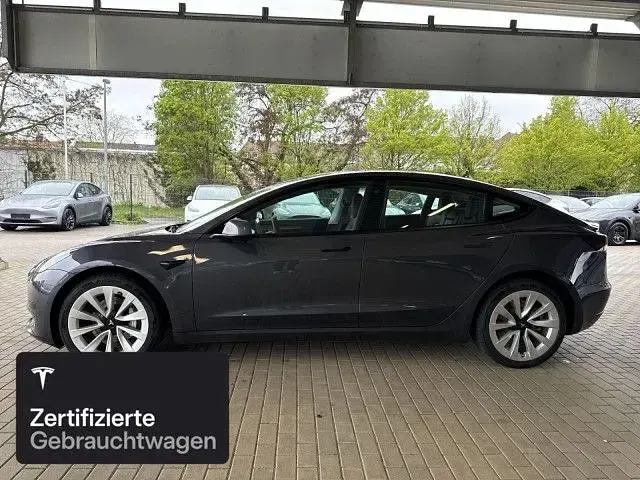 Usado Tesla Model 3 RWD 283 kW (385 HP) 2022 Prateado Sedan