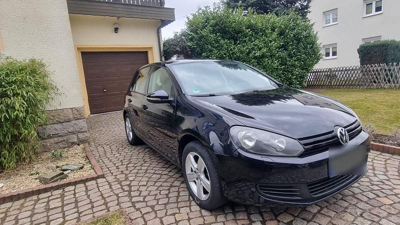 Gebraucht VW Golf VI 80 PS (58 kW) 2010 Schwarz Kleinwagen
