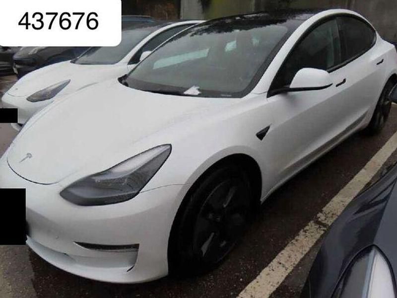 Weiß Gebraucht 2022 Tesla Model 3 Limousine | 29.350 € (Guter Preis) - Bild 1/4