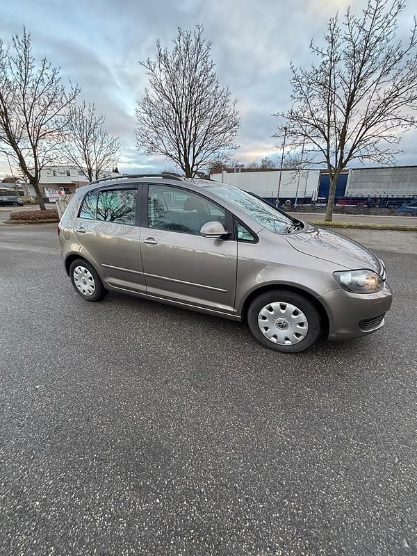 Gebraucht VW Golf V 122 PS (89 kW) 2009 Braun Kombi