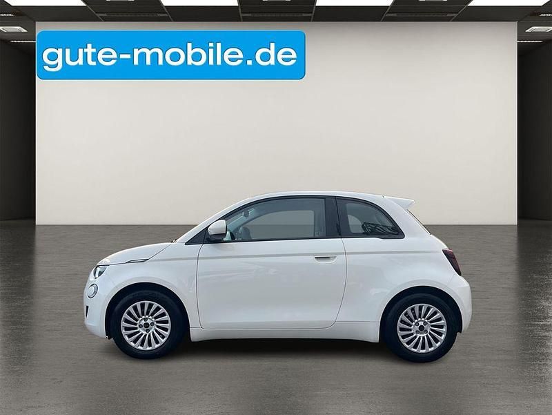 Gebraucht Fiat 500e 86 kW (118 PS) 2023 Weiß Limousine