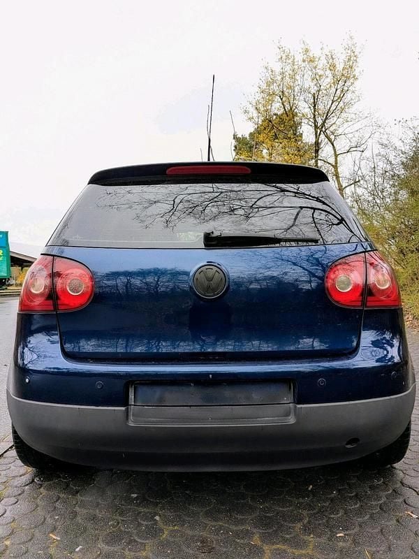 Gebraucht VW Golf V 102 PS (75 kW) 2007 Blau Limousine