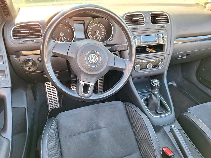Gebraucht VW Golf Cabriolet 104 PS (76 kW) 2012 Weiß Cabrio