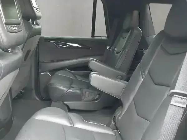 Gebraucht Cadillac Escalade 426 PS (313 kW) 2019 Schwarz/black SUV