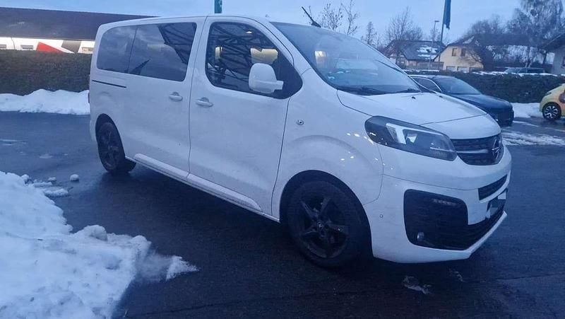 Gebraucht Opel Zafira Selection 177 PS (130 kW) 2020 Jade weiß Van / Kleinbus