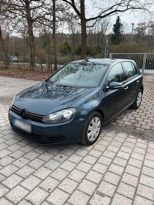 Gebraucht VW Golf VI 75 PS (55 kW) 2010 Blau Kleinwagen