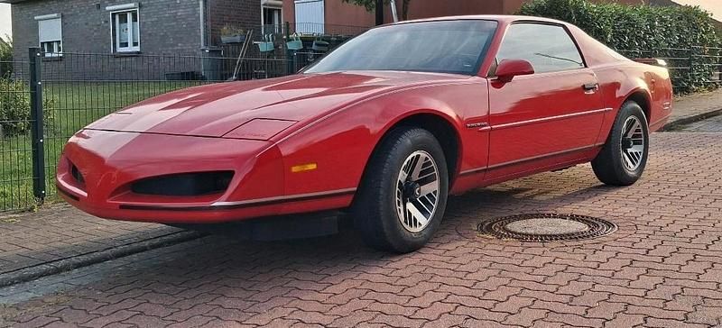 Rot Gebraucht 1993 Pontiac Firebird Coupé | 8.800 € - Bild 1/4