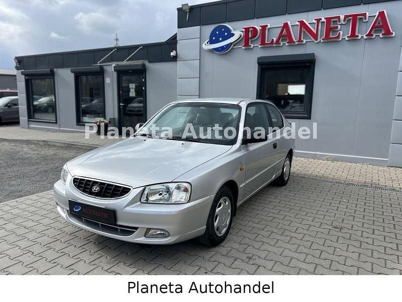 Gebraucht Hyundai Accent 102 PS (75 kW) 2002 Silber Limousine