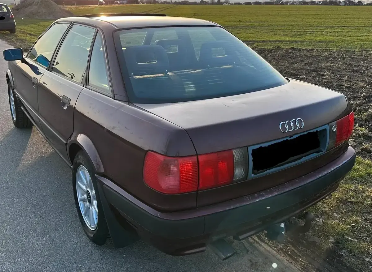 Gebraucht Audi 80 90 PS (66 kW) 1993 Andere farben Limousine