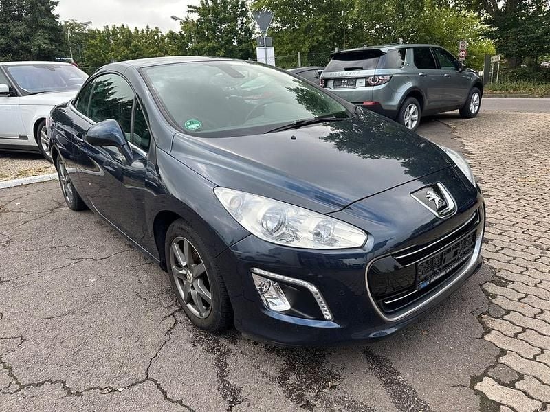Gebraucht Peugeot 308 CC Active 156 PS (114 kW) 2011 Blau Cabrio