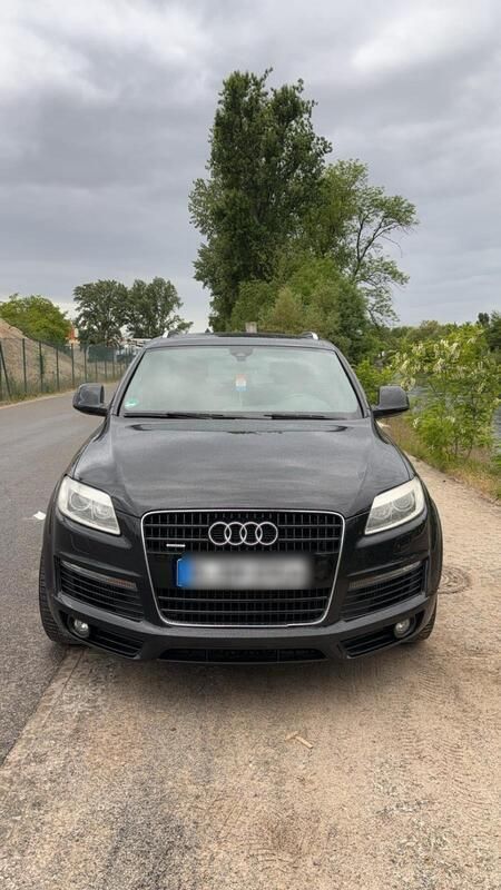 Schwarz Gebraucht 2008 Audi Q7 SUV | 10.500 € (Guter Preis) - Bild 1/4