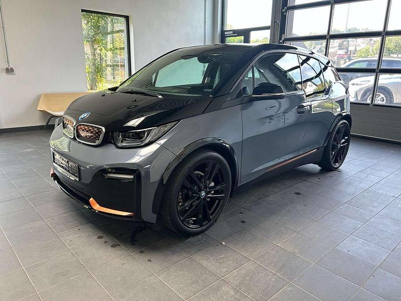 Storm bay akz. frozen ecopper Gebraucht 2022 BMW i3 Performance Kleinwagen | 27.950 € (Teuer) - Bild 1/4