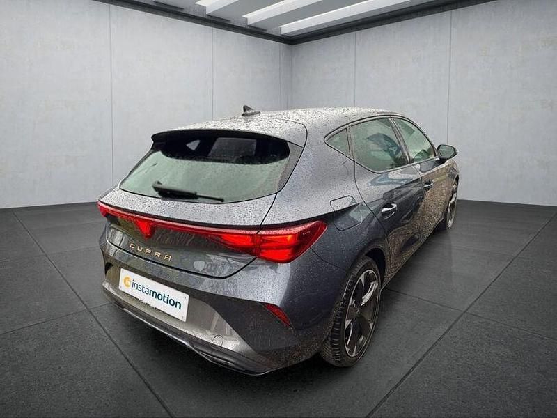 Gebraucht Cupra Leon 150 PS (110 kW) 2025 Grau Kleinwagen