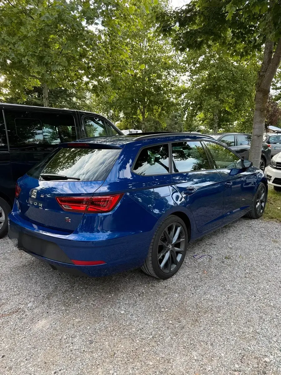 Gebraucht Seat Leon ST FR 150 PS (110 kW) 2019 Blau Kombi