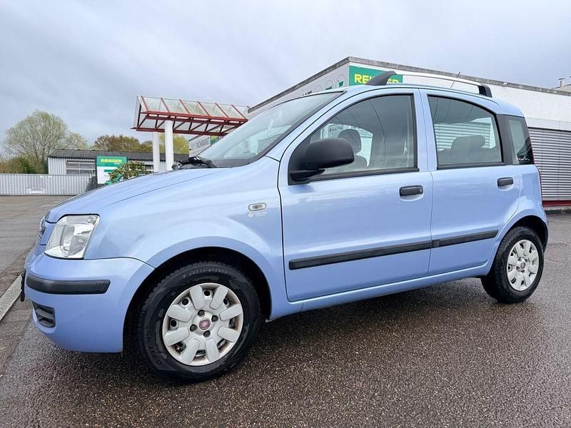 Gebraucht Fiat Panda Dynamic 60 PS (44 kW) 2010 Blau Kleinwagen