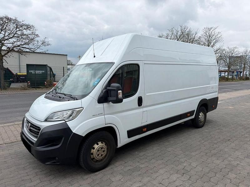 Gebraucht Fiat Ducato 150 PS (110 kW) 2019 Weiß Van
