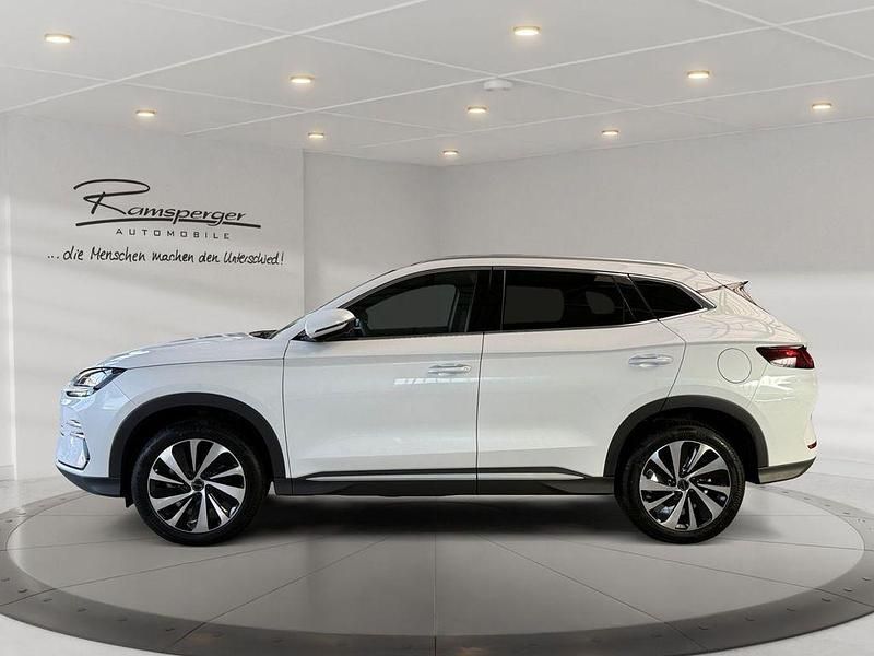 Neu BYD Seal U Design 324 PS (238 kW) 2026 Snow white SUV