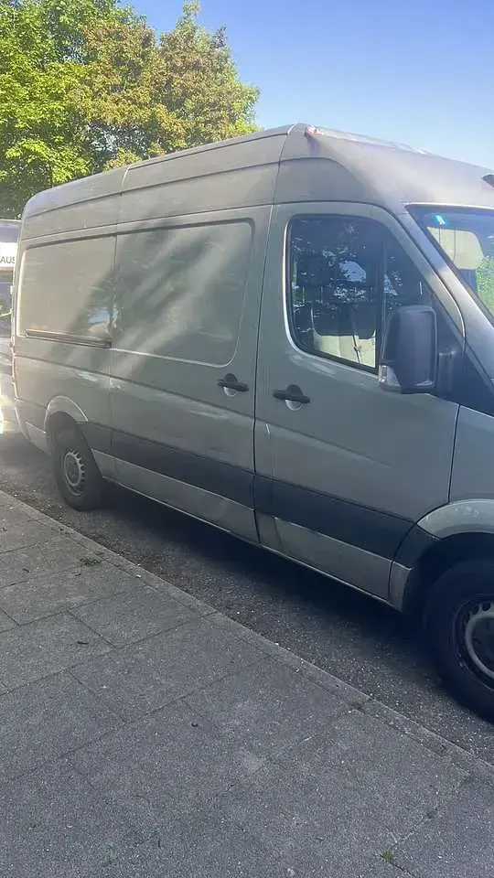 Gebraucht VW Crafter 136 PS (100 kW) 2014 Grau Van