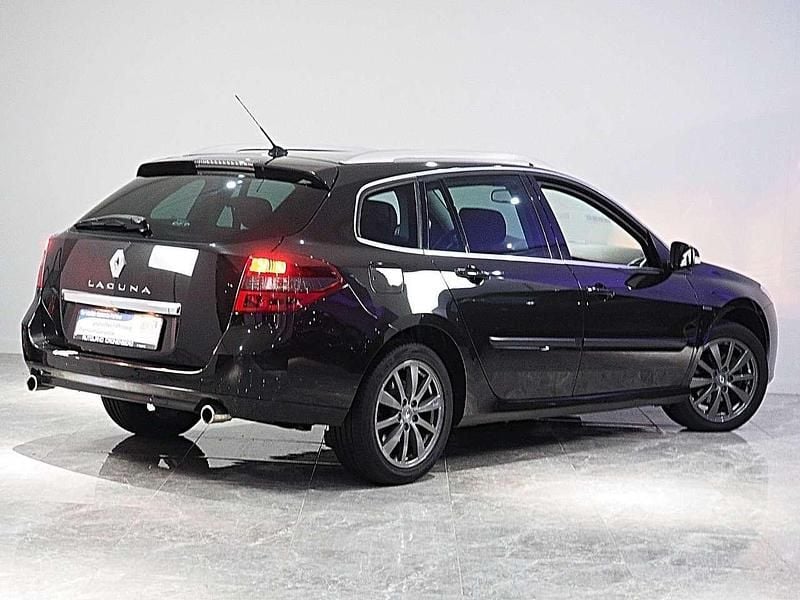 Gebraucht Renault Laguna III Bose Edition 150 PS (110 kW) 2011 Schwarz Kombi