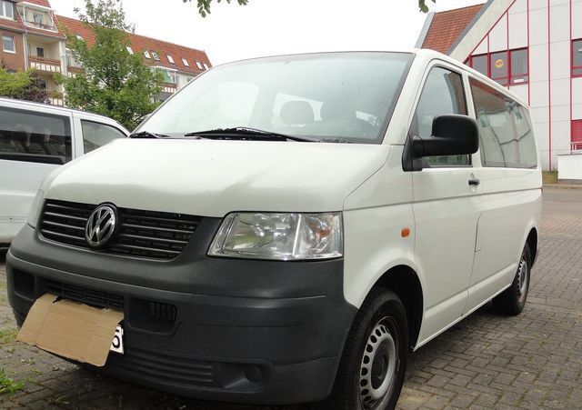 Weiß Gebraucht 2006 VW T5 Van | 6.200 € (Guter Preis) - Bild 1/4