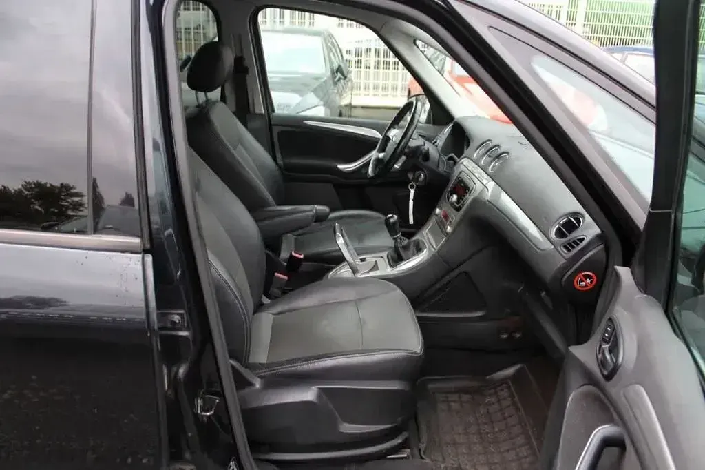 Gebraucht Ford Galaxy 145 PS (106 kW) 2007 Schwarz Van / Kleinbus