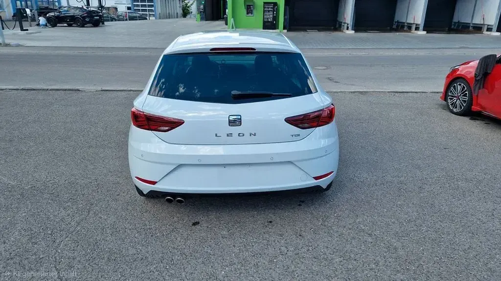 Gebraucht Seat Leon XCELLENCE 150 PS (110 kW) 2017 Weiß Limousine