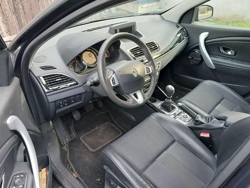 Gebraucht Renault Mégane III Bose Edition 131 PS (96 kW) 2012 Limousine