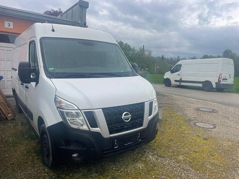 Weiß Gebraucht 2019 Nissan NV400 Van | 10.200 € (Fairer Preis) - Bild 1/4