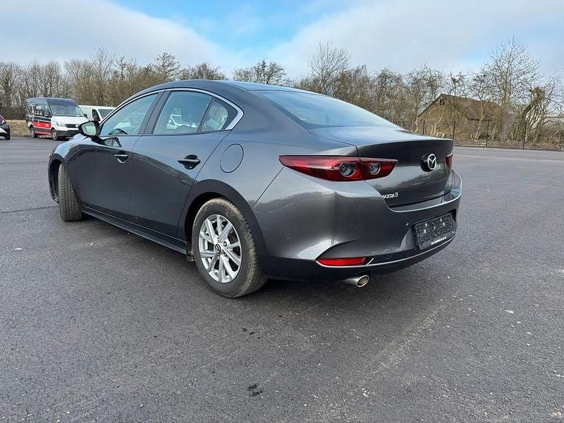 Gebraucht Mazda 3 116 PS (85 kW) 2020 Grau Limousine