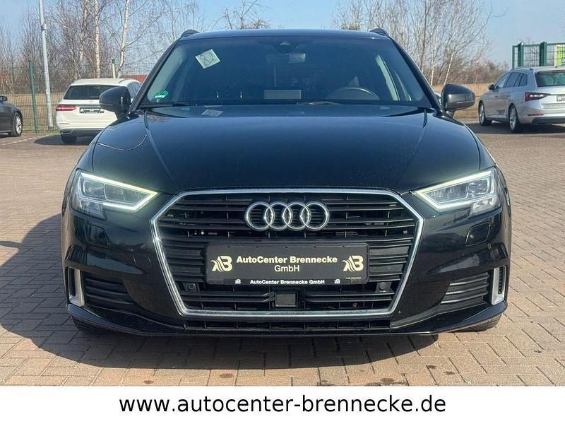 Gebraucht Audi A3 Sport 150 PS (110 kW) 2018 Schwarz Limousine