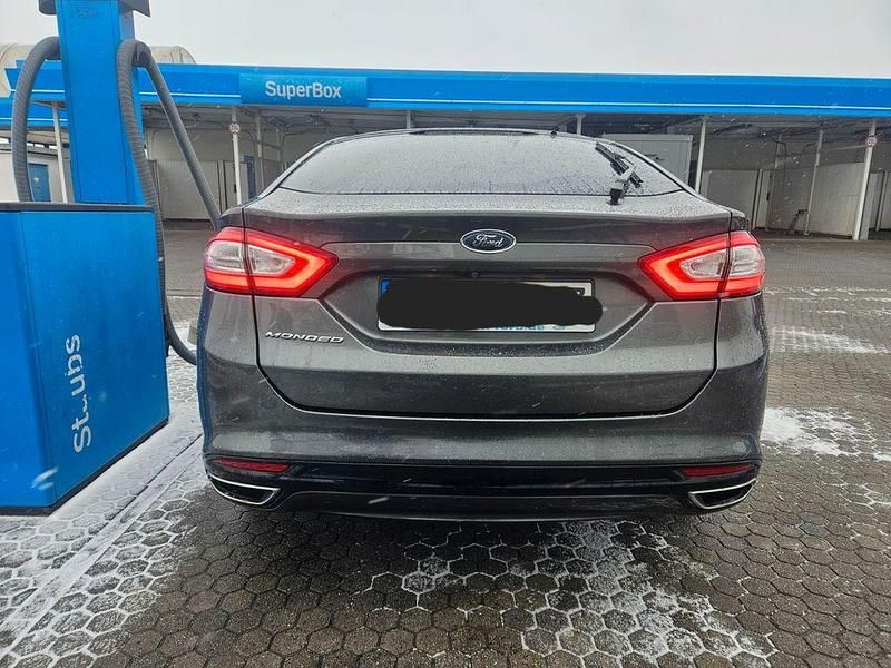 Occasion Ford Mondeo Titanium 179 ch (131 kW) 2018 Noir Berline