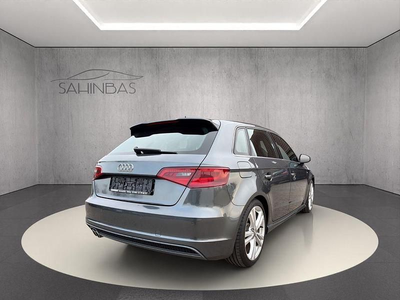 Gebraucht Audi A3 S-Line 150 PS (110 kW) 2014 Grau Limousine