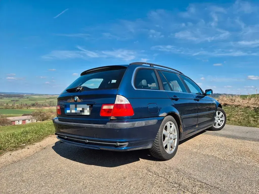 Gebraucht BMW 320 M Sport 150 PS (110 kW) 2004 Blau Kombi