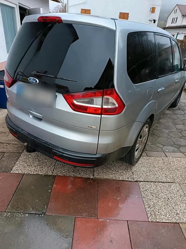 Second-hand Ford Galaxy 131 CP (96 kW) 2007 Gri Monovolum