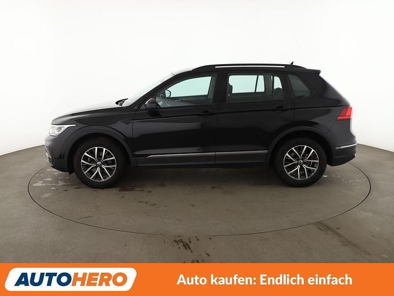 Gebraucht VW Tiguan Life 150 PS (110 kW) 2022 Schwarz SUV