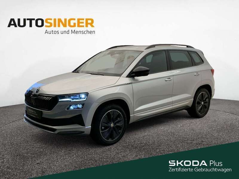 Brilliantsilber metallic Gebraucht 2023 Skoda Karoq SportLine SUV | 35.960 € (Fairer Preis) - Bild 1/4