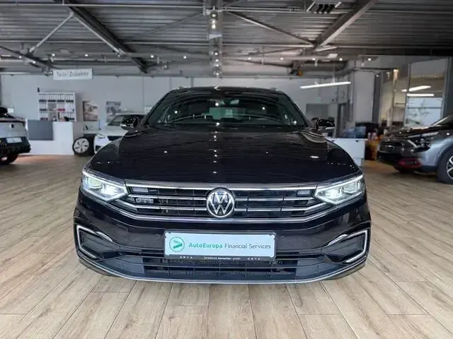 Gebraucht VW Passat GTE 156 PS (114 kW) 2021 Schwarz Kombi