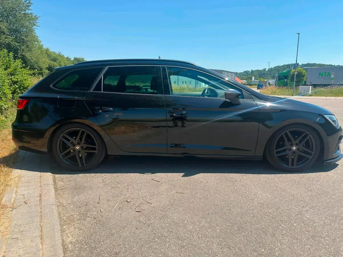 Gebraucht Seat Leon FR 150 PS (110 kW) 2019 Schwarz Kombi