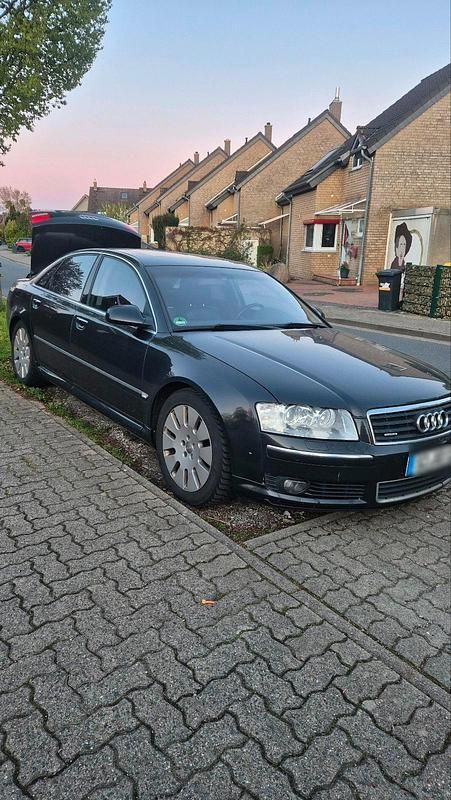 Second-hand Audi A8 232 CP (170 kW) 2005 Negru Berlinǎ