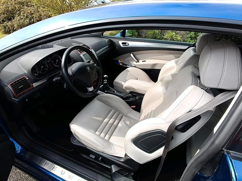 Gebraucht Peugeot 407 Coupe 211 PS (155 kW) 2006 Blau Coupé