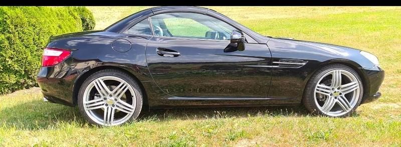 Schwarz Gebraucht 2013 Mercedes SLK200 Cabrio | 16.200 € (Guter Preis) - Bild 1/4