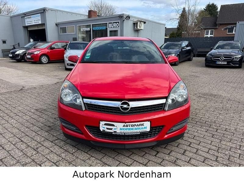 Gebraucht Opel Astra GTC Selection 90 PS (66 kW) 2009 Rot Coupé