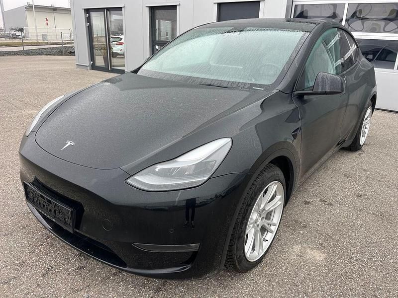 Gebraucht Tesla Model Y 378 kW (514 PS) 2022 Schwarz SUV