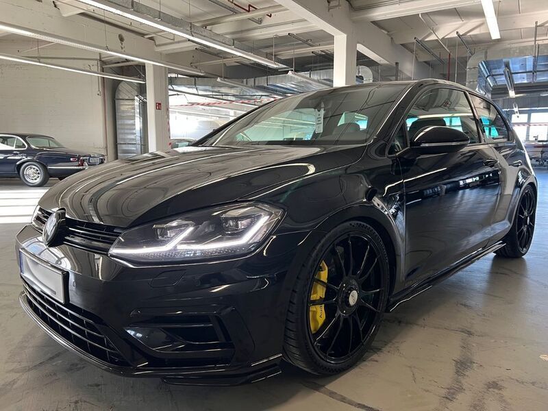 Schwarz Gebraucht 2017 VW Golf VII R Limousine | 89.990 € - Bild 1/4