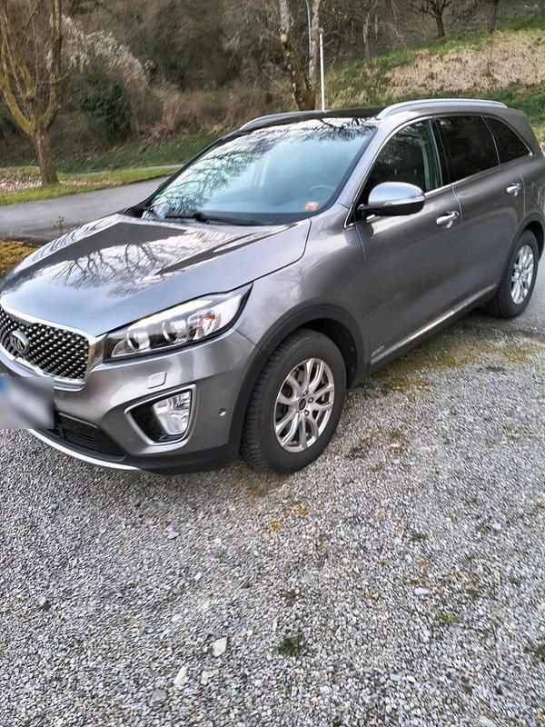 Gebraucht Kia Sorento 200 PS (147 kW) 2016 Grau SUV